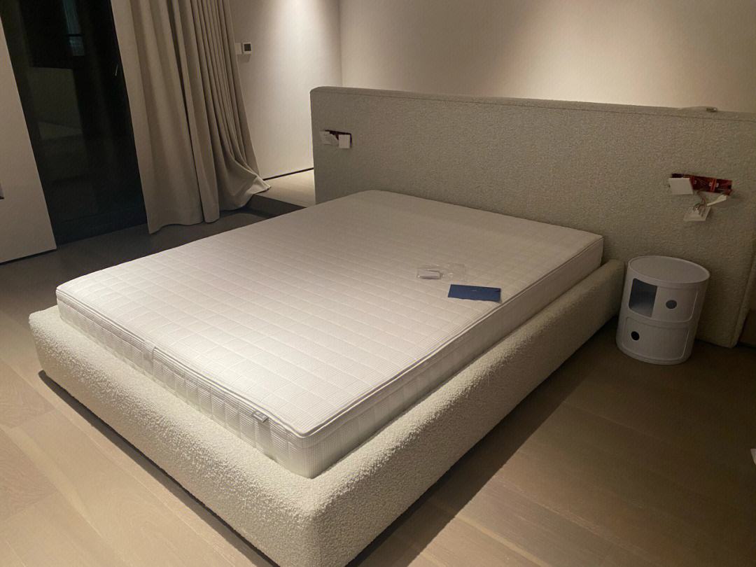 <a href=http://www.040198.cn/news_article.html?news_id=139>酒店床墊</a>