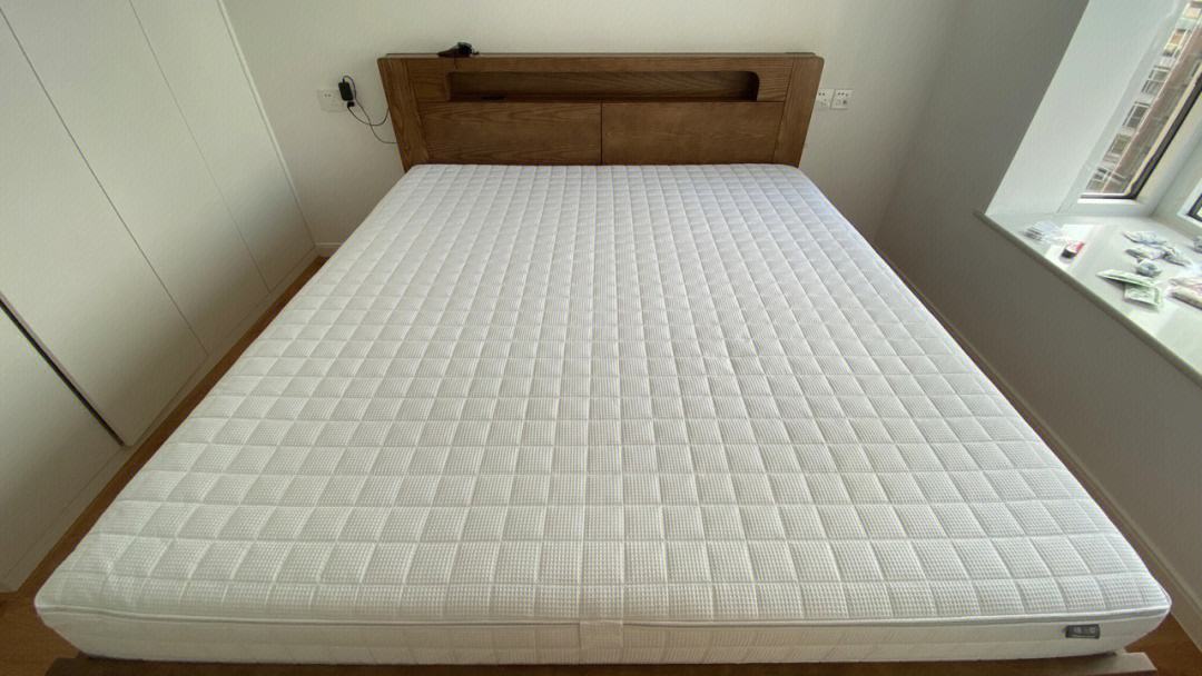 <a href=http://www.040198.cn/news_article.html?news_id=141>天津床墊批發(fā)</a>